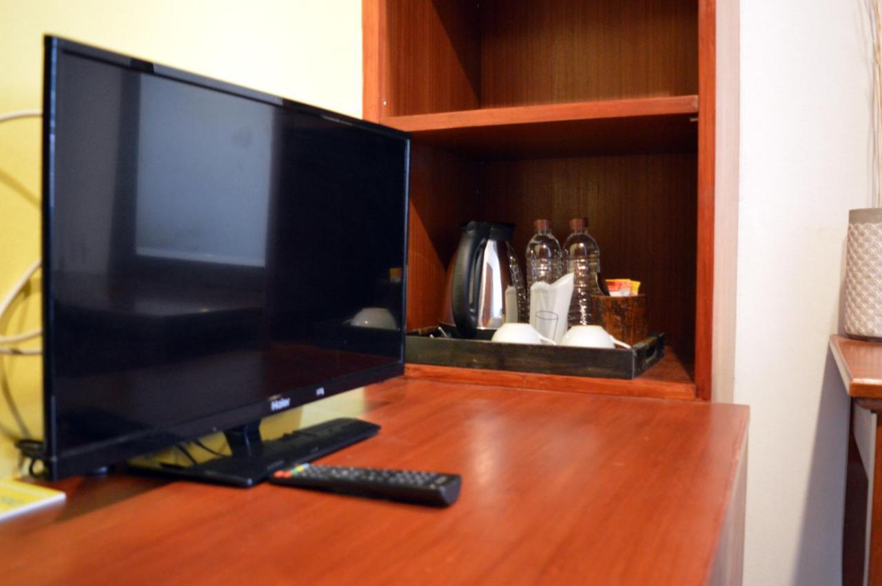 צ'יאנג מאי De Nawarat Chiangmai Boutique Apartment מראה חיצוני תמונה