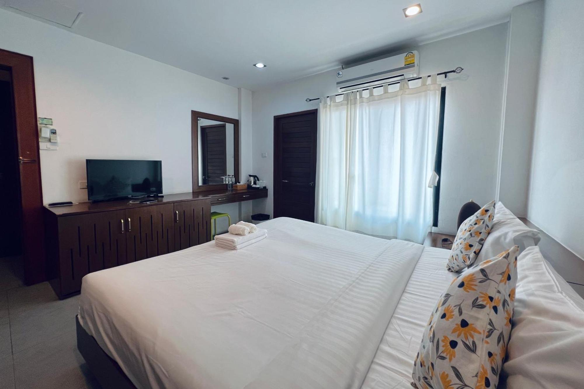 צ'יאנג מאי De Nawarat Chiangmai Boutique Apartment מראה חיצוני תמונה