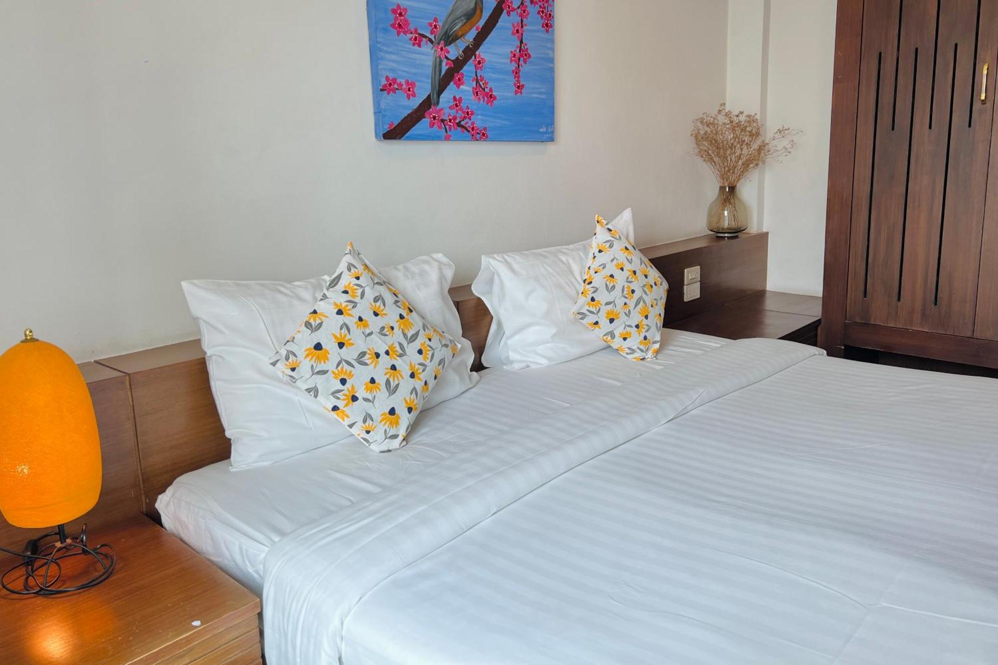 צ'יאנג מאי De Nawarat Chiangmai Boutique Apartment מראה חיצוני תמונה